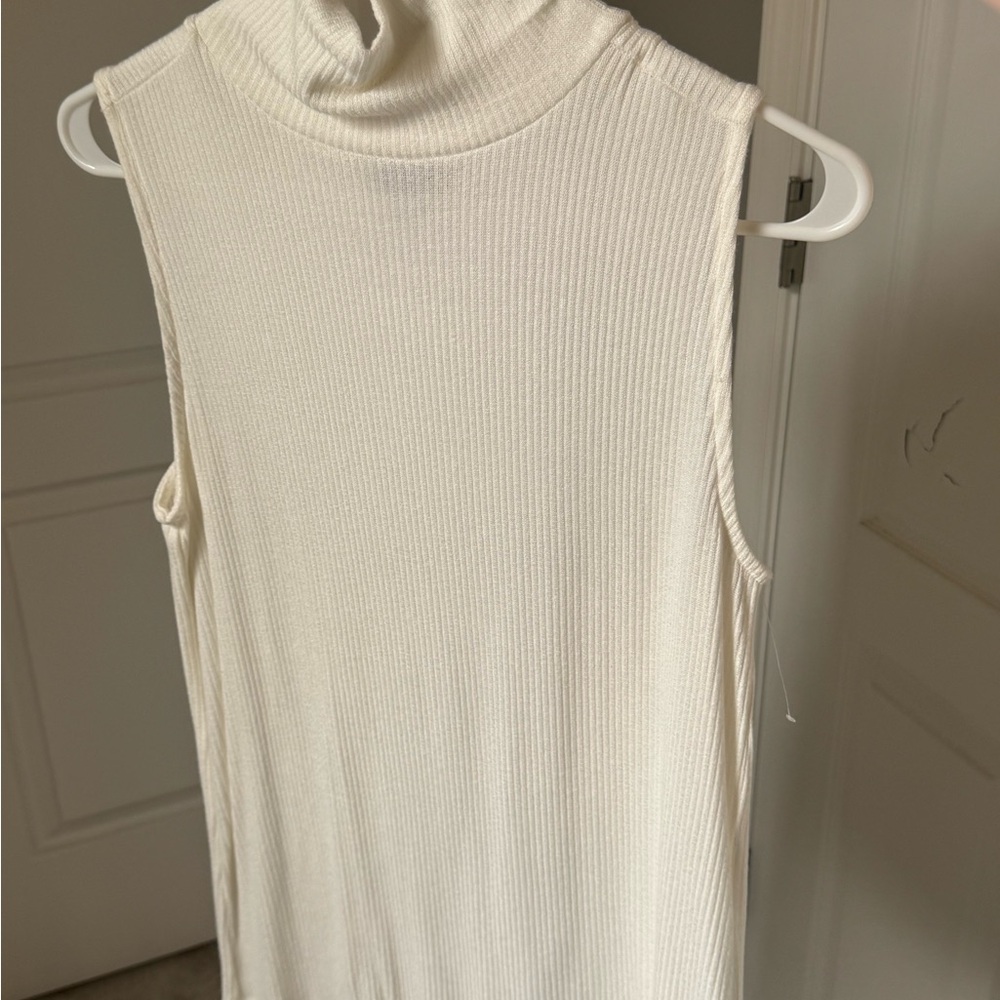 Torrid White Ribbed Knit Turtleneck Top